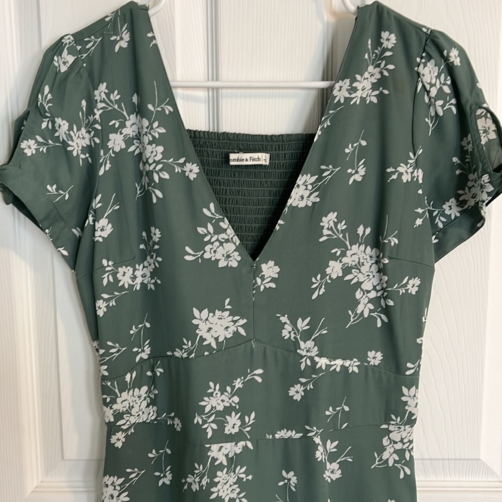 Abercrombie and Fitch Floral Dress - Picture 6 of 6